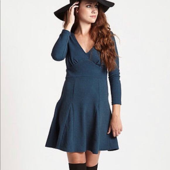 Free People Heartstopper Knit Dress in Teal sz Large - Picture 2 of 7